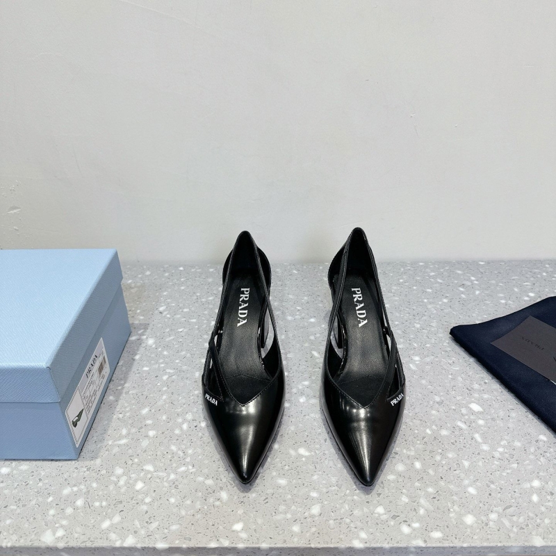Pra*a high heels